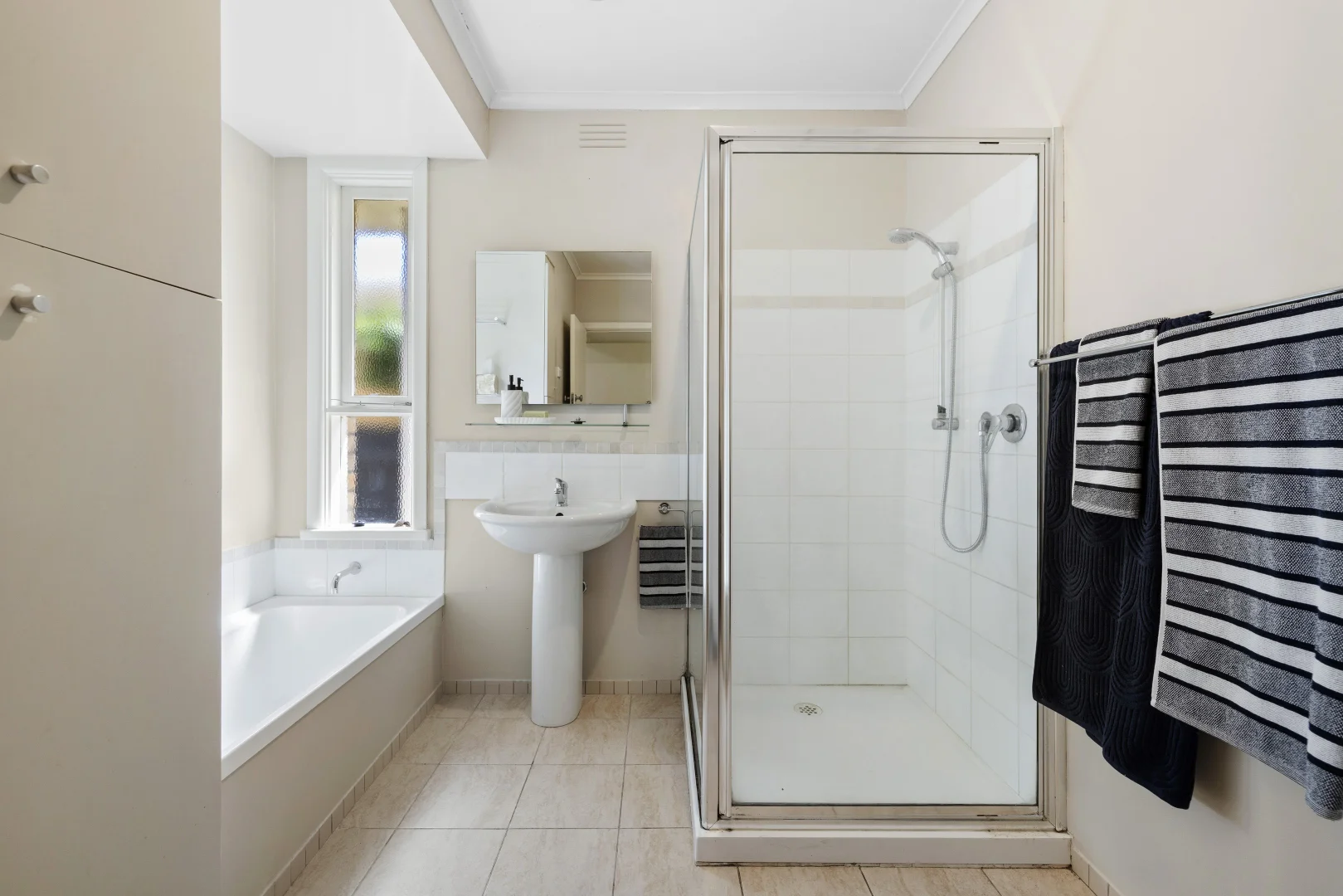 Additional image 8 of 75 Albenca Street, Cheltenham VIC 3192