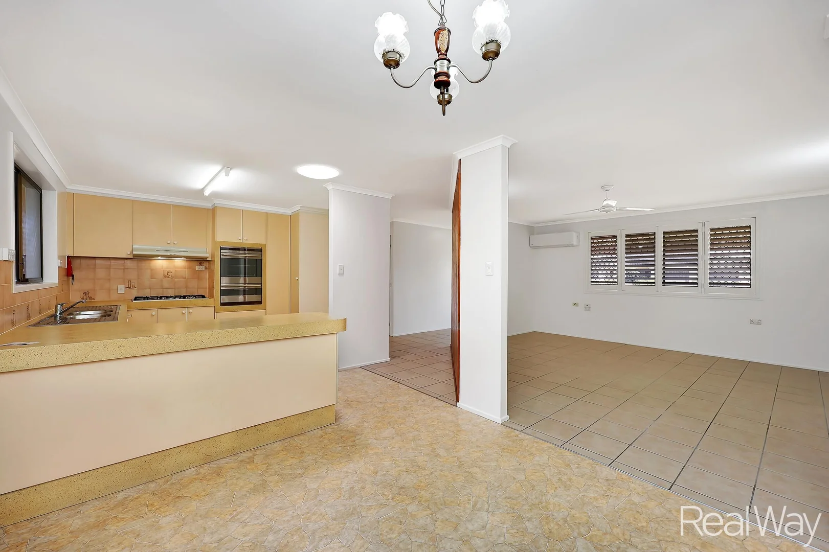 Additional image 8 of 19 Brady Street, Avenell Heights QLD 4670