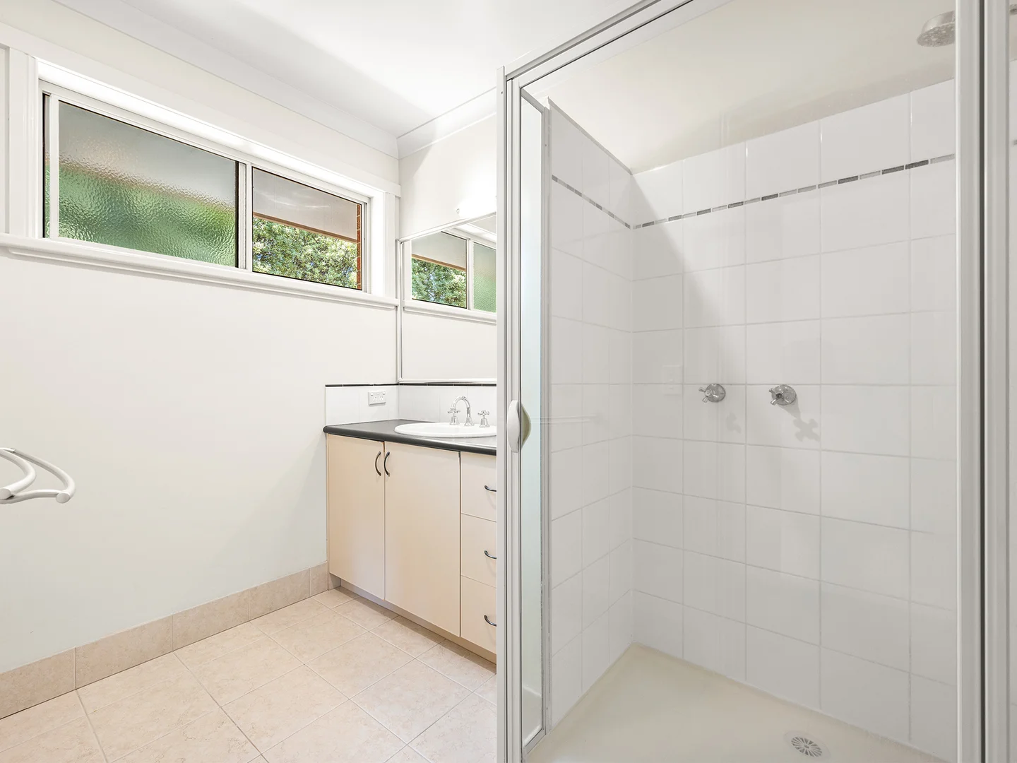 Additional image 18 of 4 Allan Street, Port Fairy VIC 3284