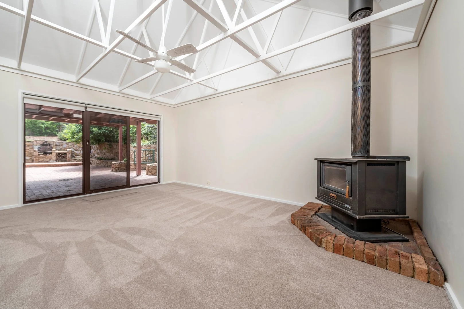 Additional image 8 of 7 Courtice Close, Fadden ACT 2904