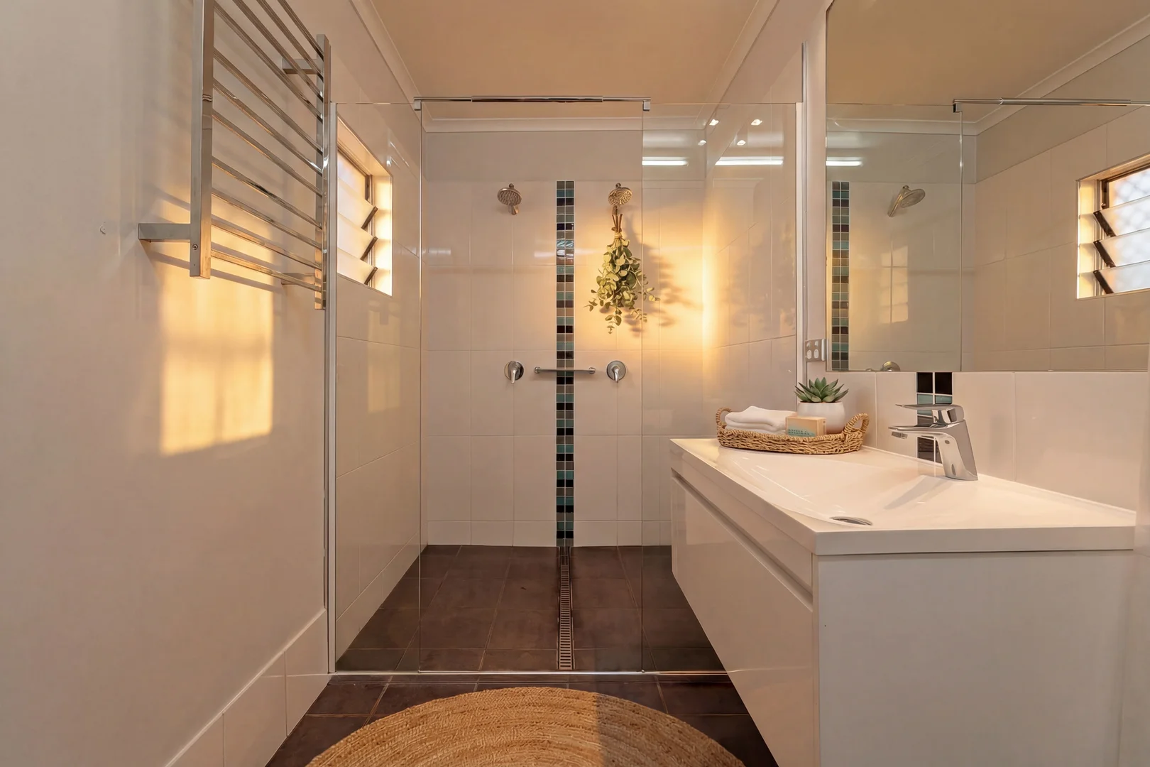 Additional image 15 of 10 Malibu Close, White Rock QLD 4868