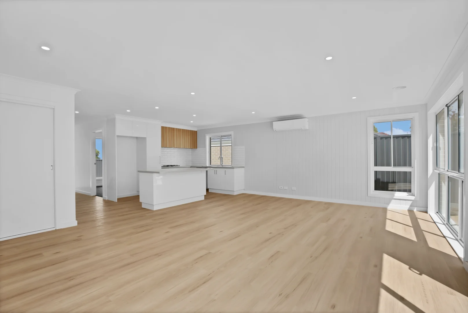 Additional image 5 of 2, 3, 4 & 5/20 Garfield Road, Garfield VIC 3814