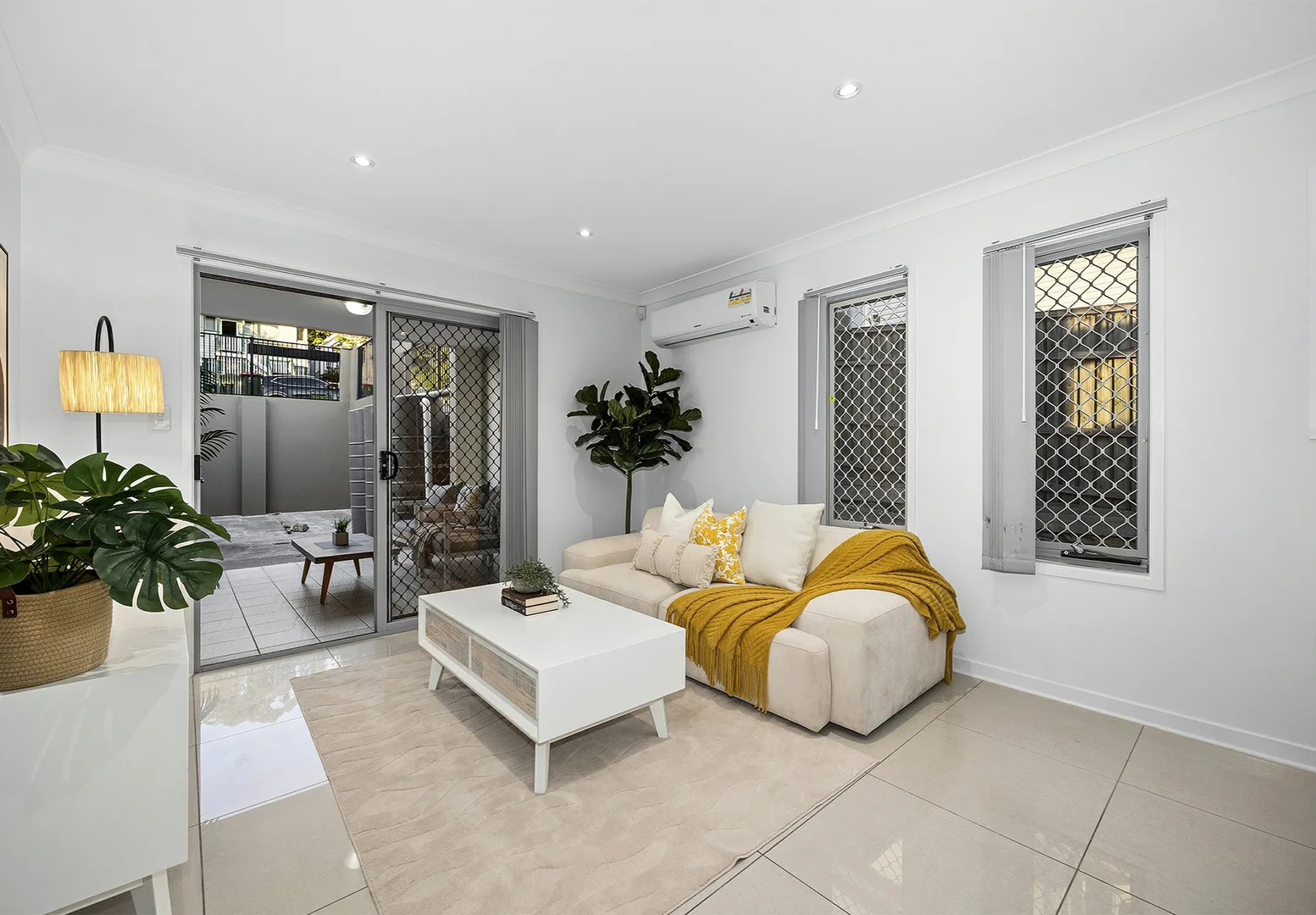Additional image 10 of 2/11 Rise Street, Mount Gravatt East QLD 4122