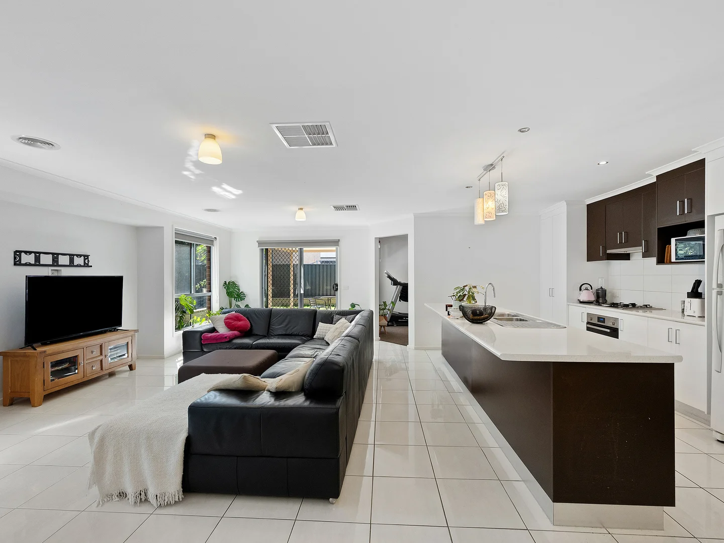 Additional image 3 of 85 Sternberg Street, Kennington VIC 3550