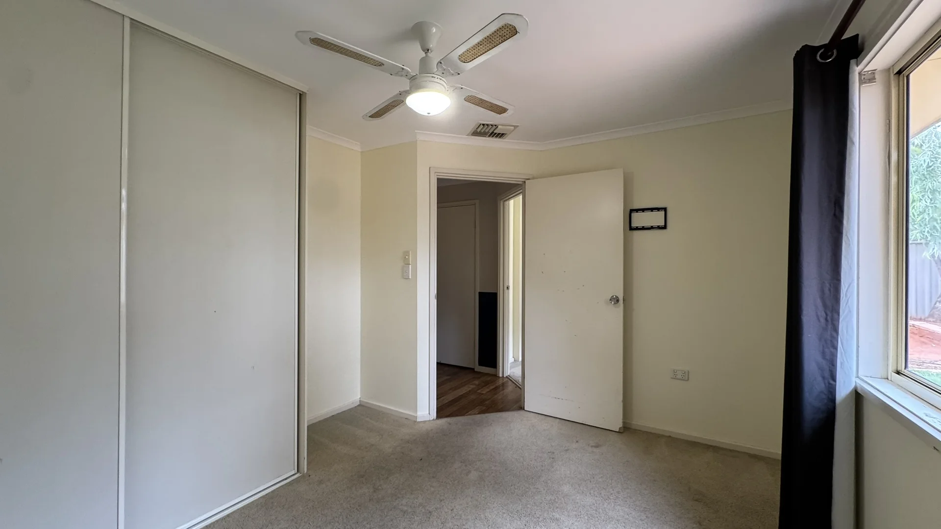 Additional image 16 of 46 Stuart Rd, Roxby Downs SA 5725