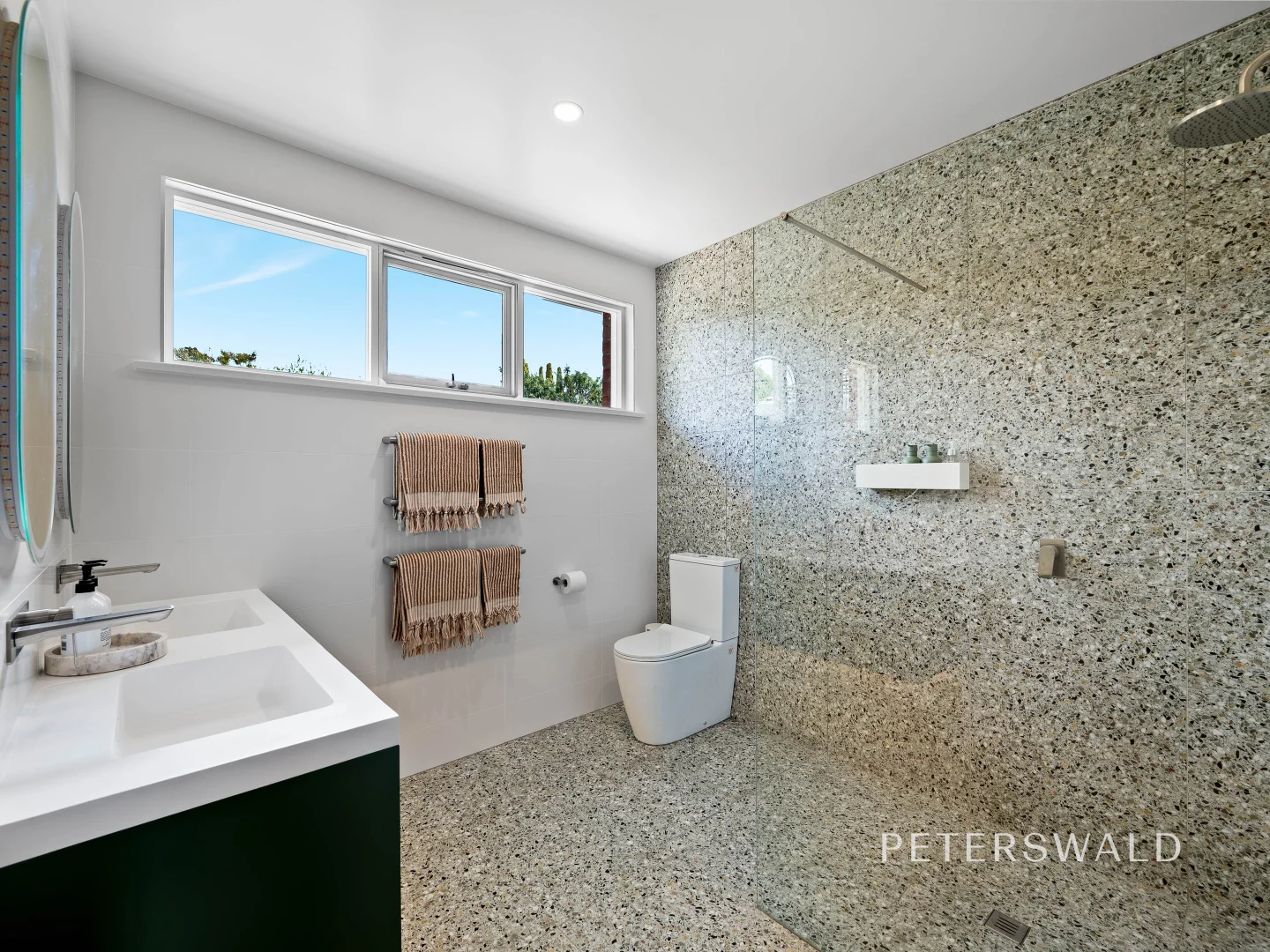 Additional image 18 of 15 Casuarina Crescent, Berriedale TAS 7011