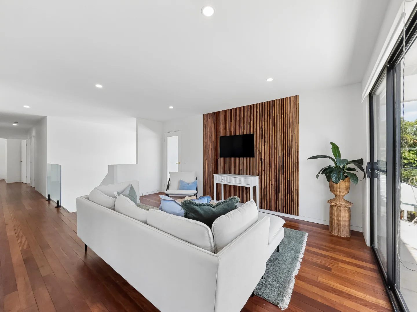 Additional image 10 of 17 Rodlan Parade, Labrador QLD 4215