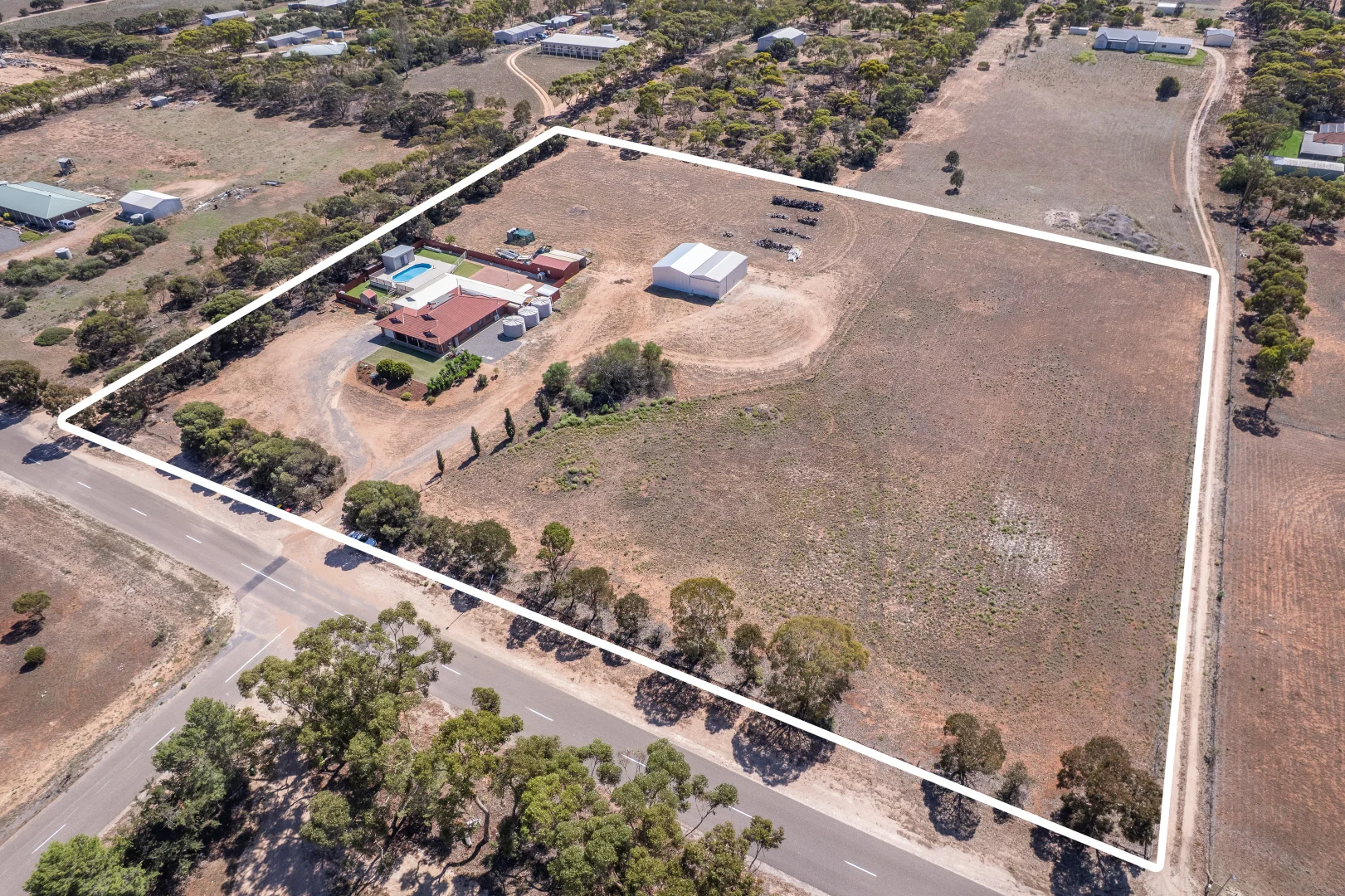 Additional image 39 of 90 Tooma Drive, Murray Bridge East SA 5253