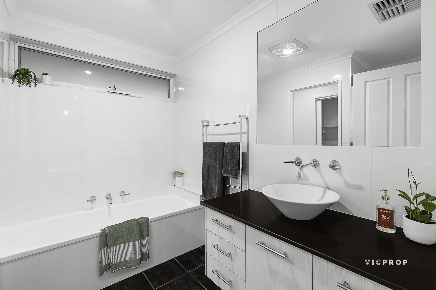 Additional image 10 of 2 Sabre Court, Ferntree Gully VIC 3156