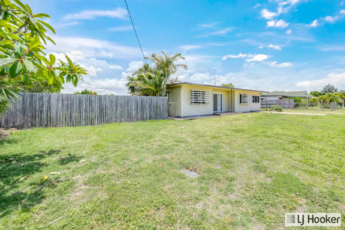 Additional image 2 of 15 Palm Court, Moore Park Beach QLD 4670