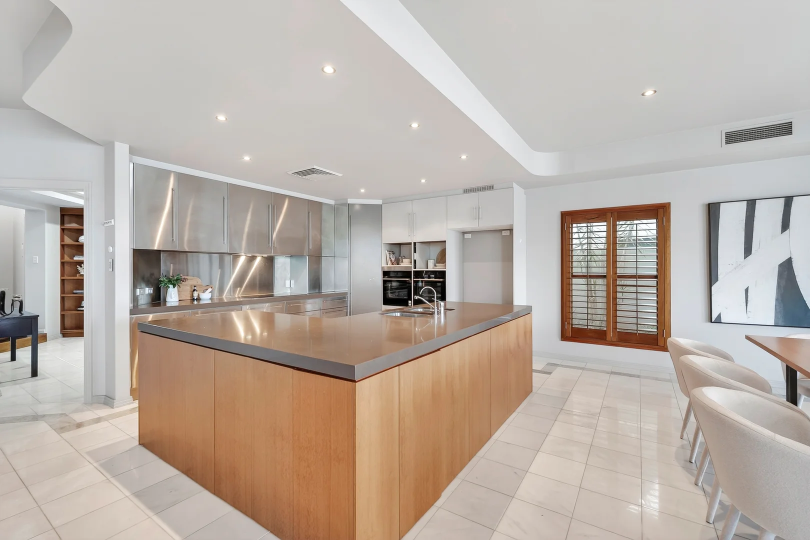 Additional image 9 of 12 San Simeon Drive, Clear Island Waters QLD 4226