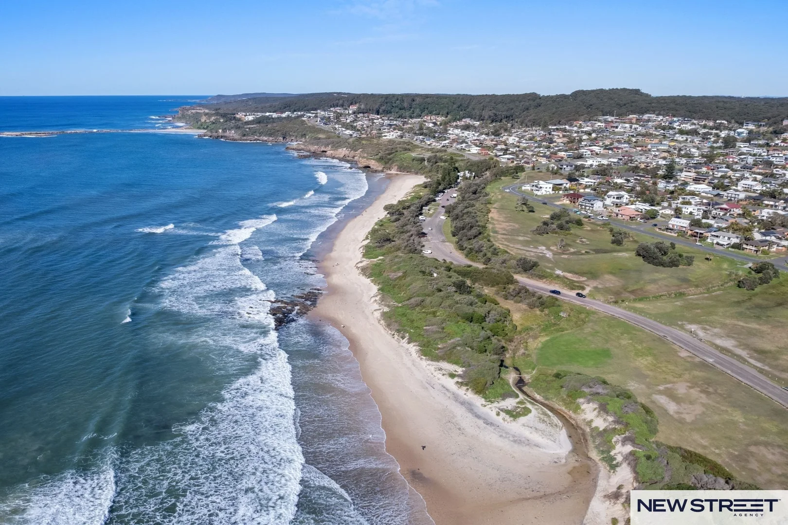 Additional image 41 of 403/1 Mawson Close, Caves Beach NSW 2281