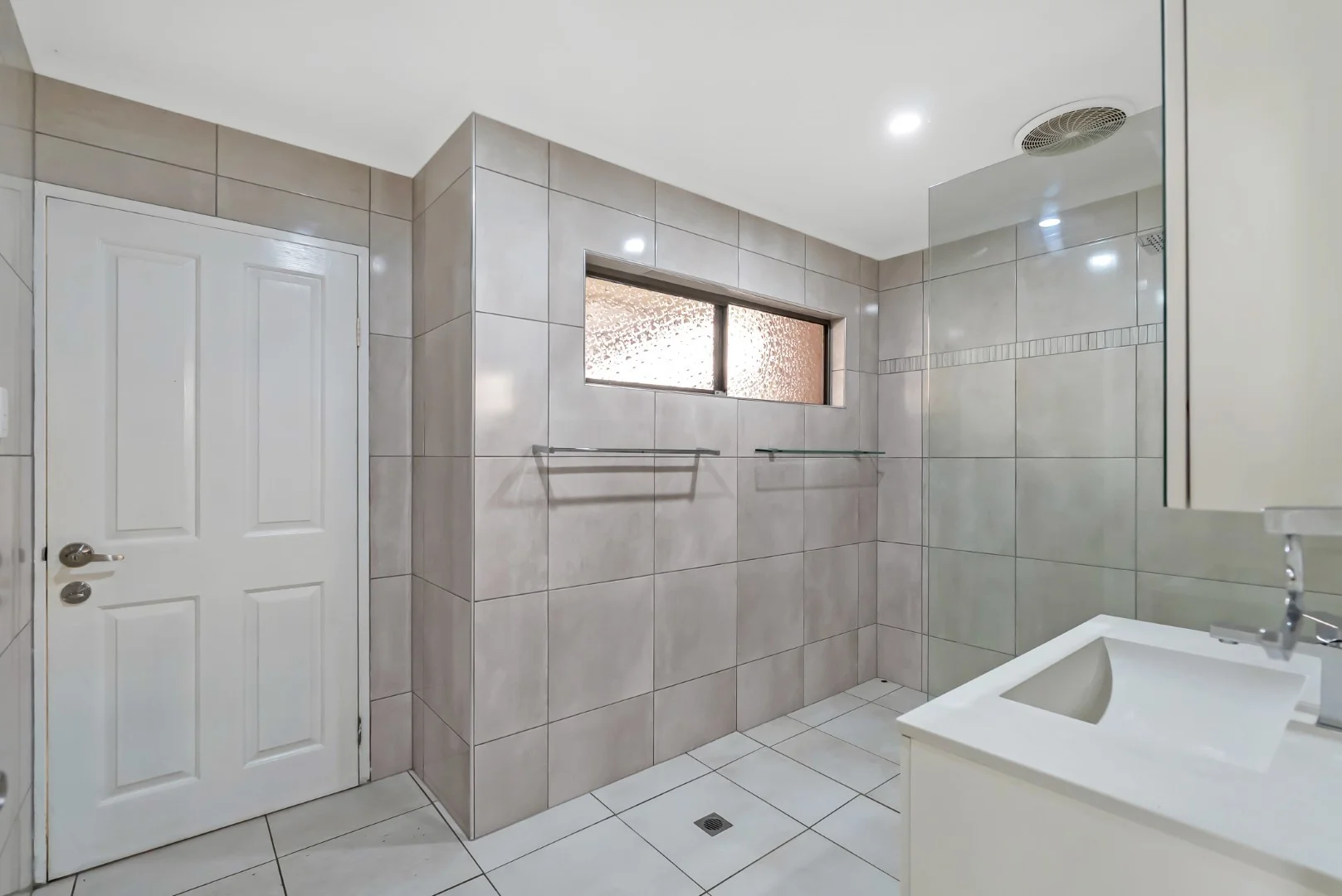 Additional image 15 of 8 Queensborough Close, Trinity Park QLD 4879