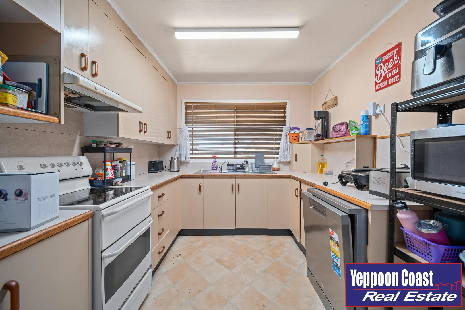 Additional image 4 of 3 Bottletree Avenue, Blackwater QLD 4717