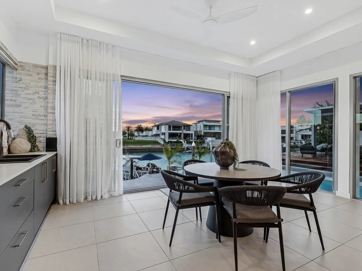 Additional image 13 of 19 Knightsbridge Parade East, Sovereign Islands QLD 4216