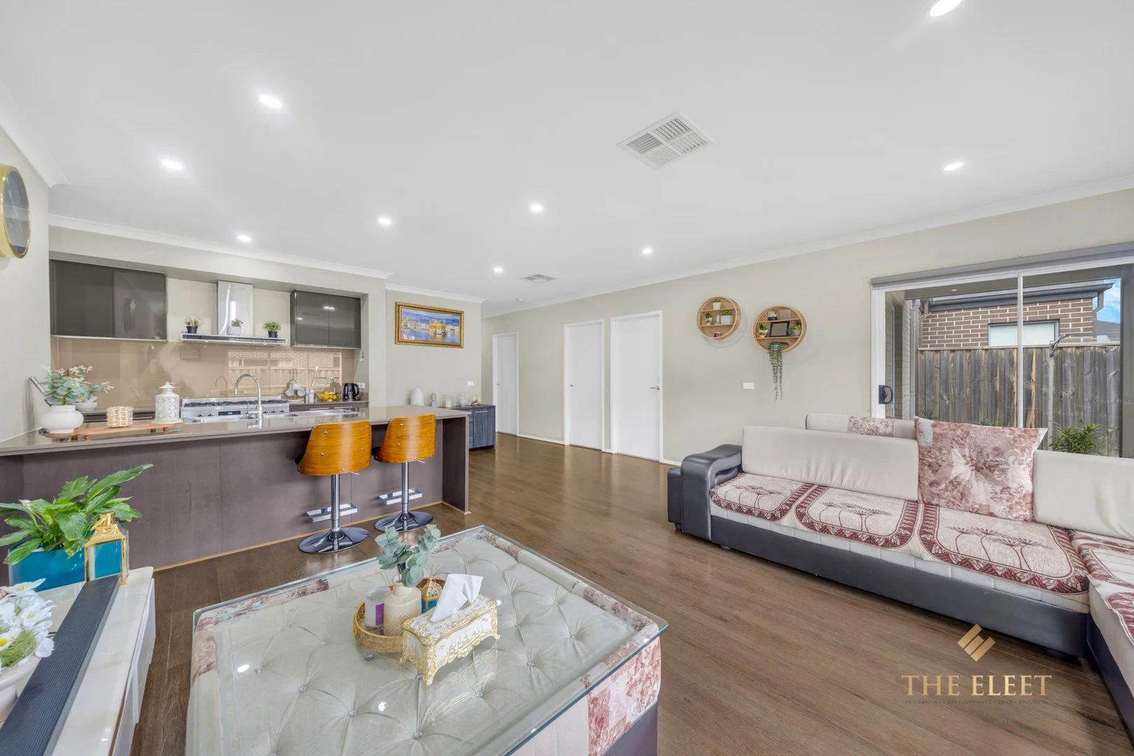 16 Holly Green Circuit, Truganina VIC 3029