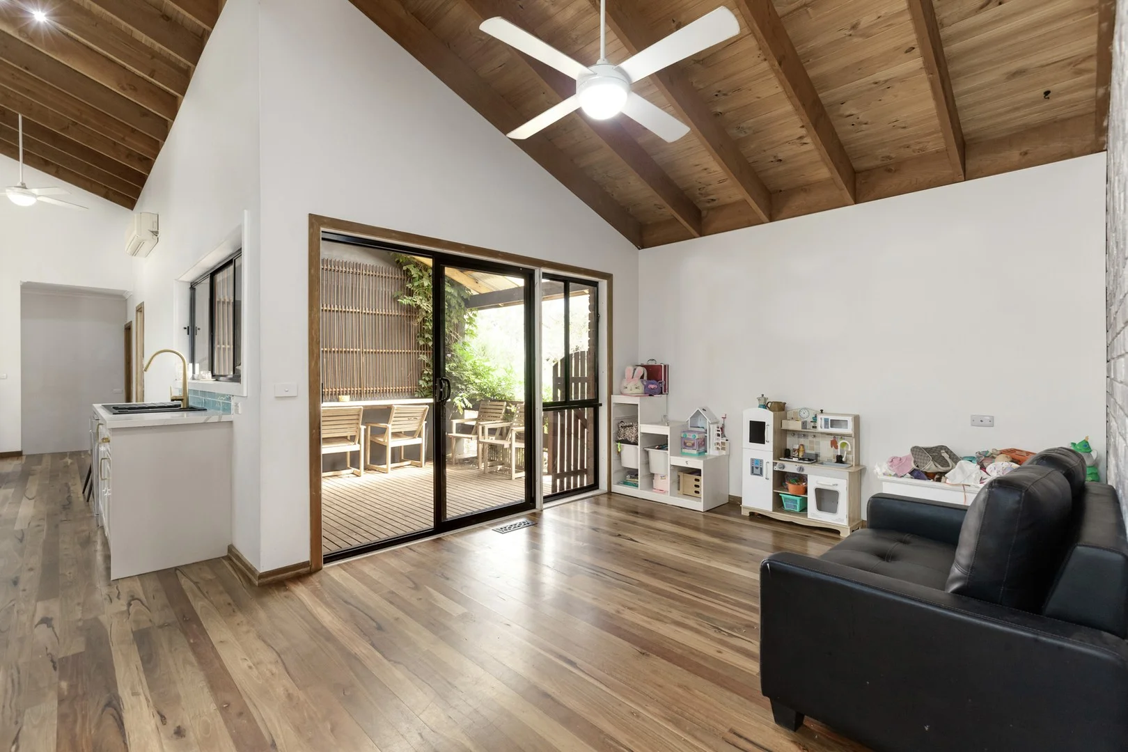 32 Melrose Drive, Kilmore VIC 3764