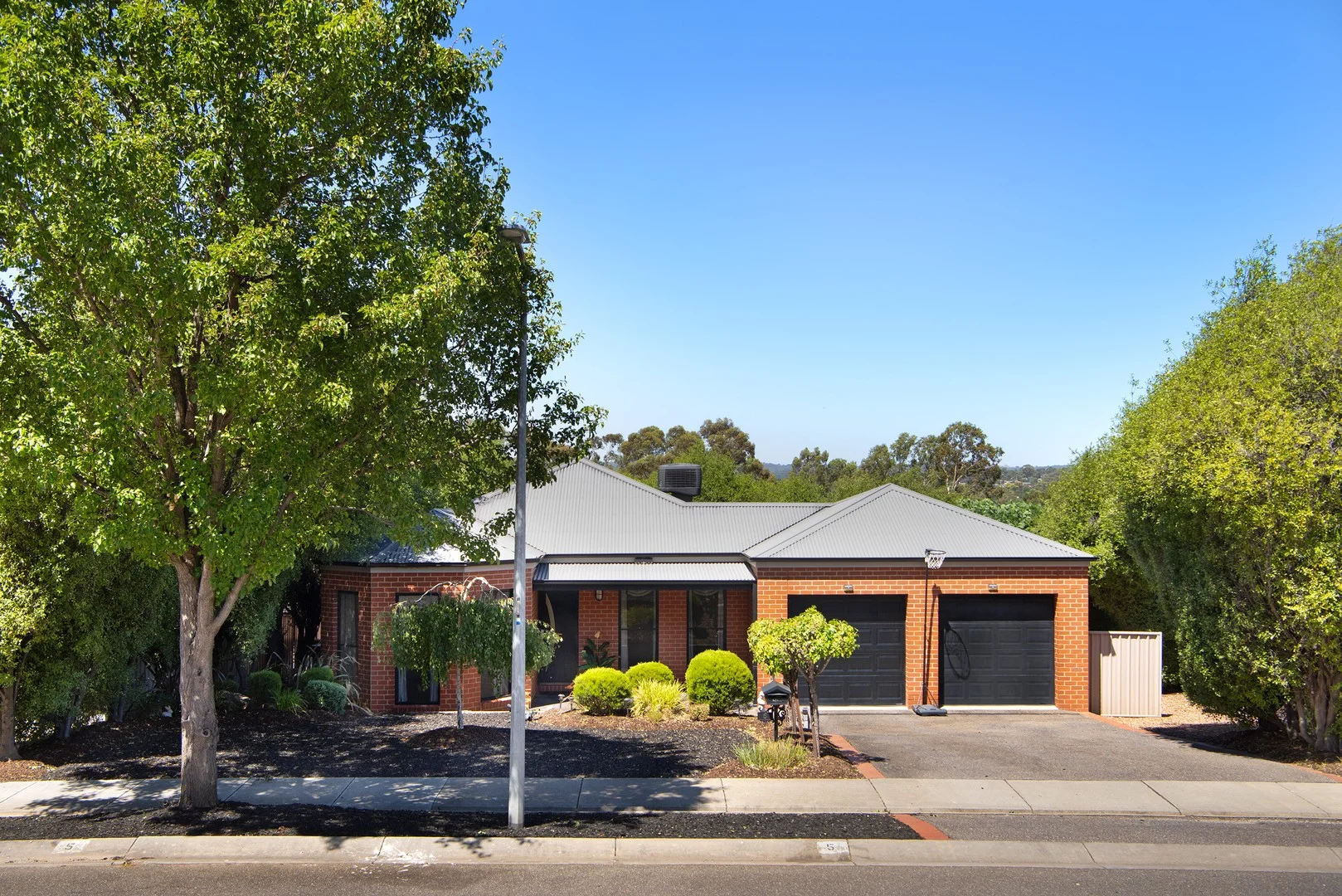 5 Alfred Drive, McKenzie Hill VIC 3451