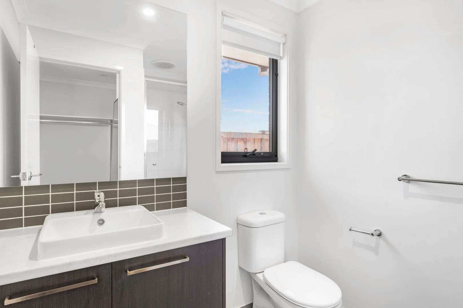 Additional image 2 of 20 Falcata Avenue, Werribee VIC 3030