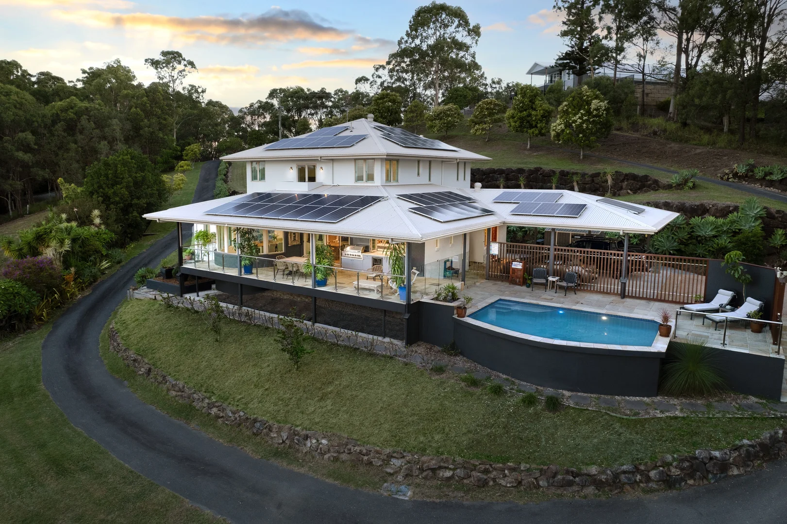 102 Fern Hill Drive, Willow Vale QLD 4209