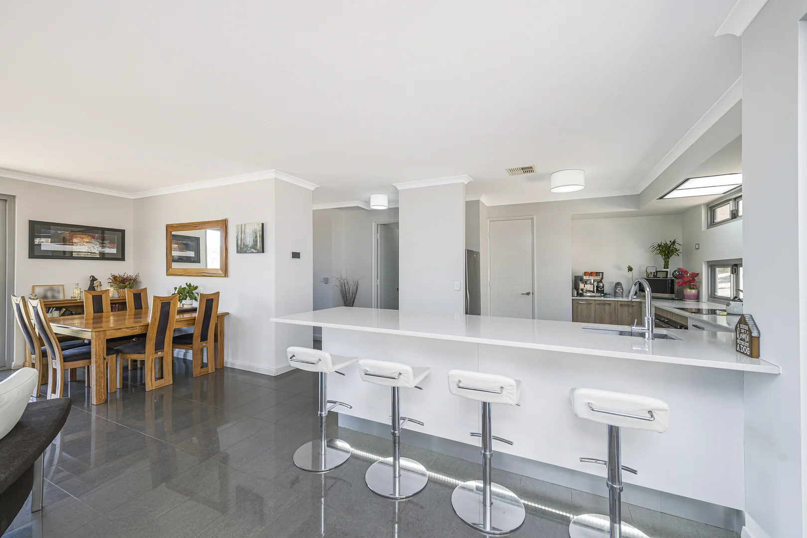 Additional image 10 of 132 Wisteria Way, Chittering WA 6084