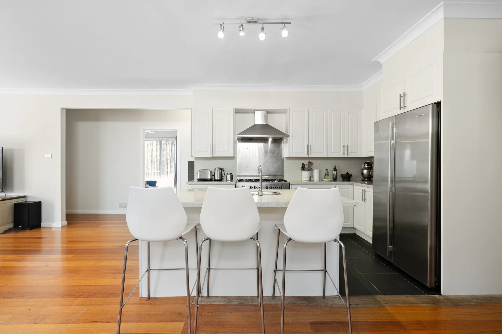 Additional image 11 of 85 Hillview Avenue, Mount Waverley VIC 3149