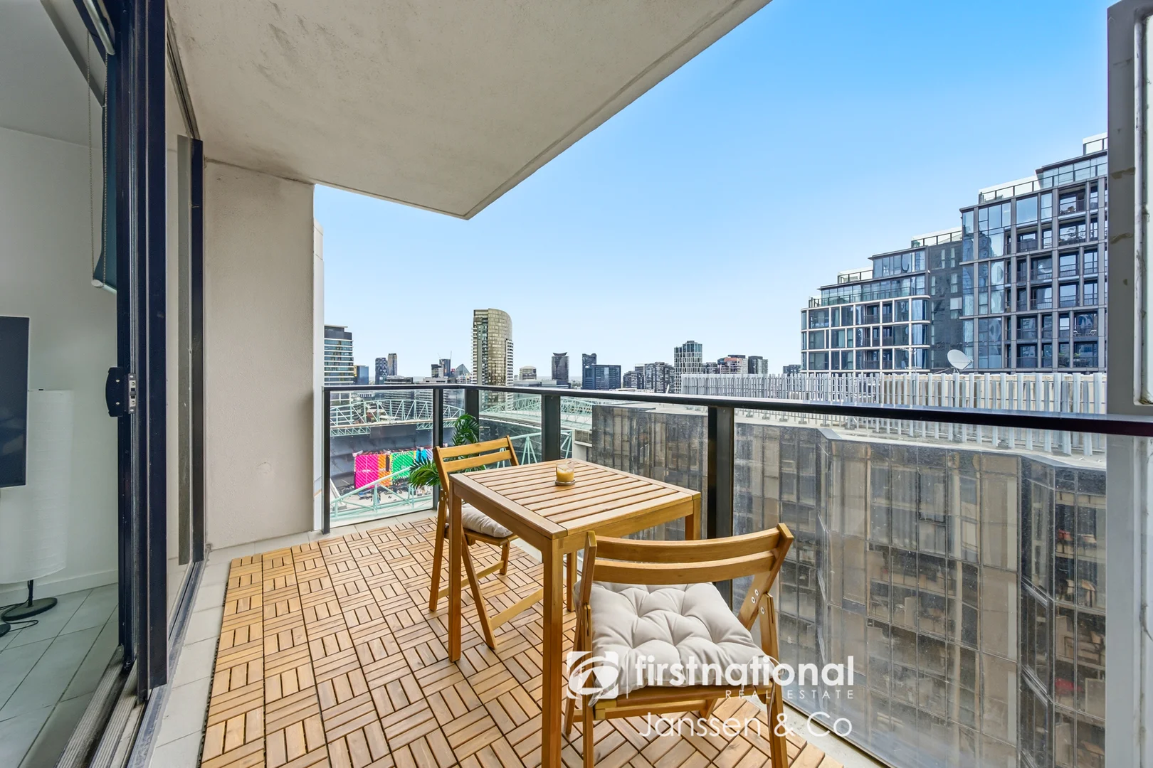 Additional image 6 of 2101/673 La Trobe Street, Docklands VIC 3008