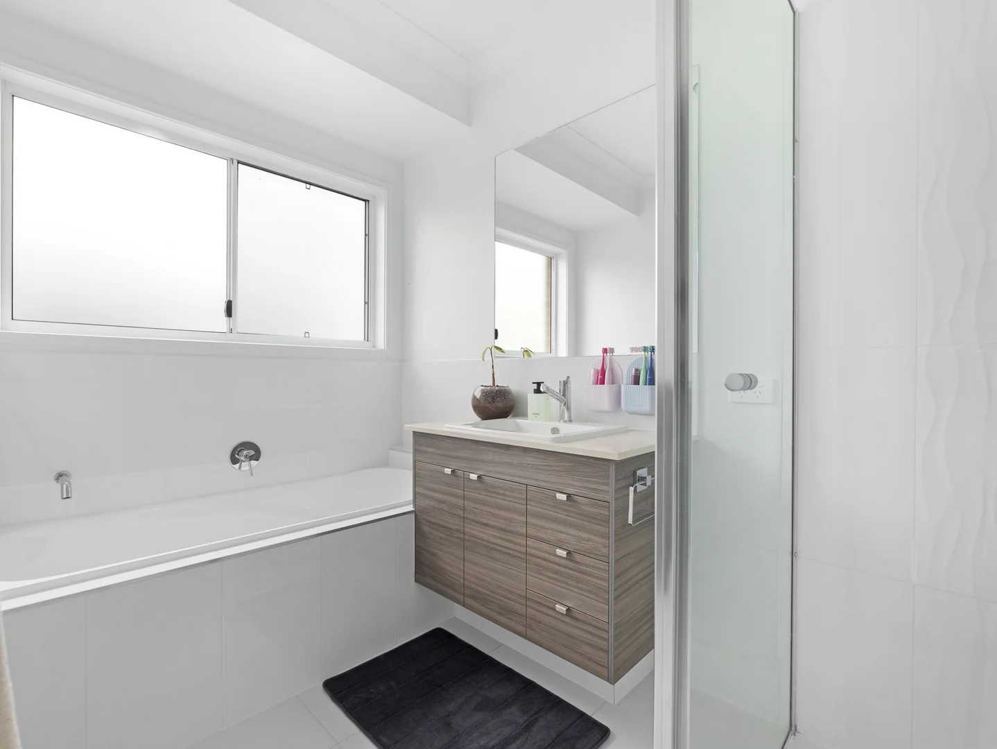 Additional image 13 of 70 Lake Drive, Yengarie QLD 4650