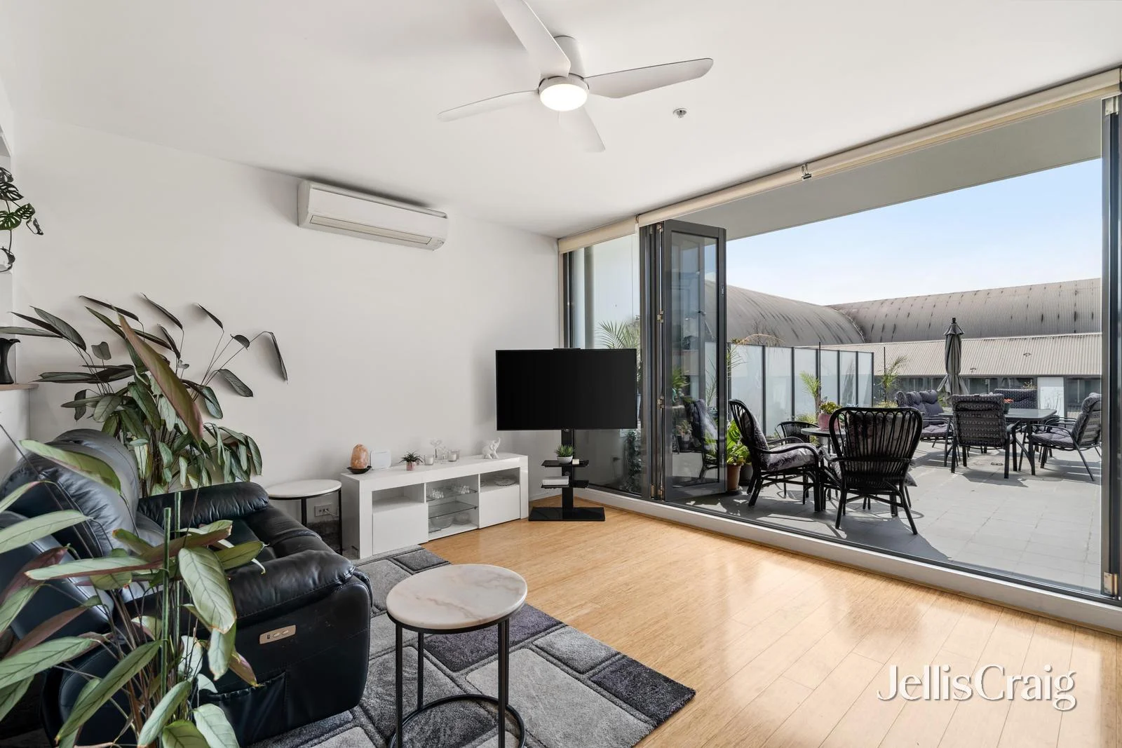 211/40 Burgundy Street, Heidelberg VIC 3084