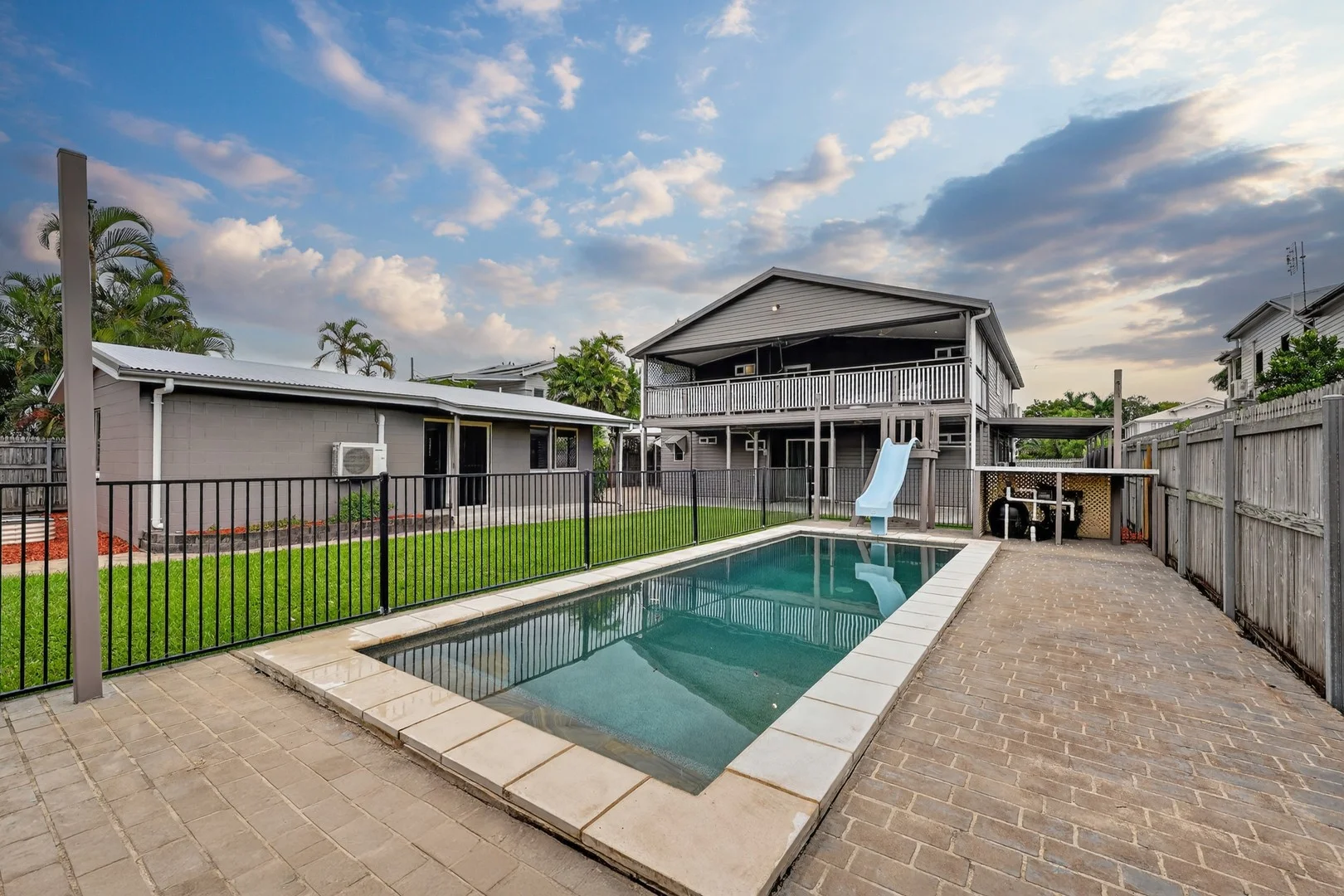 10 French Street, Pimlico QLD 4812