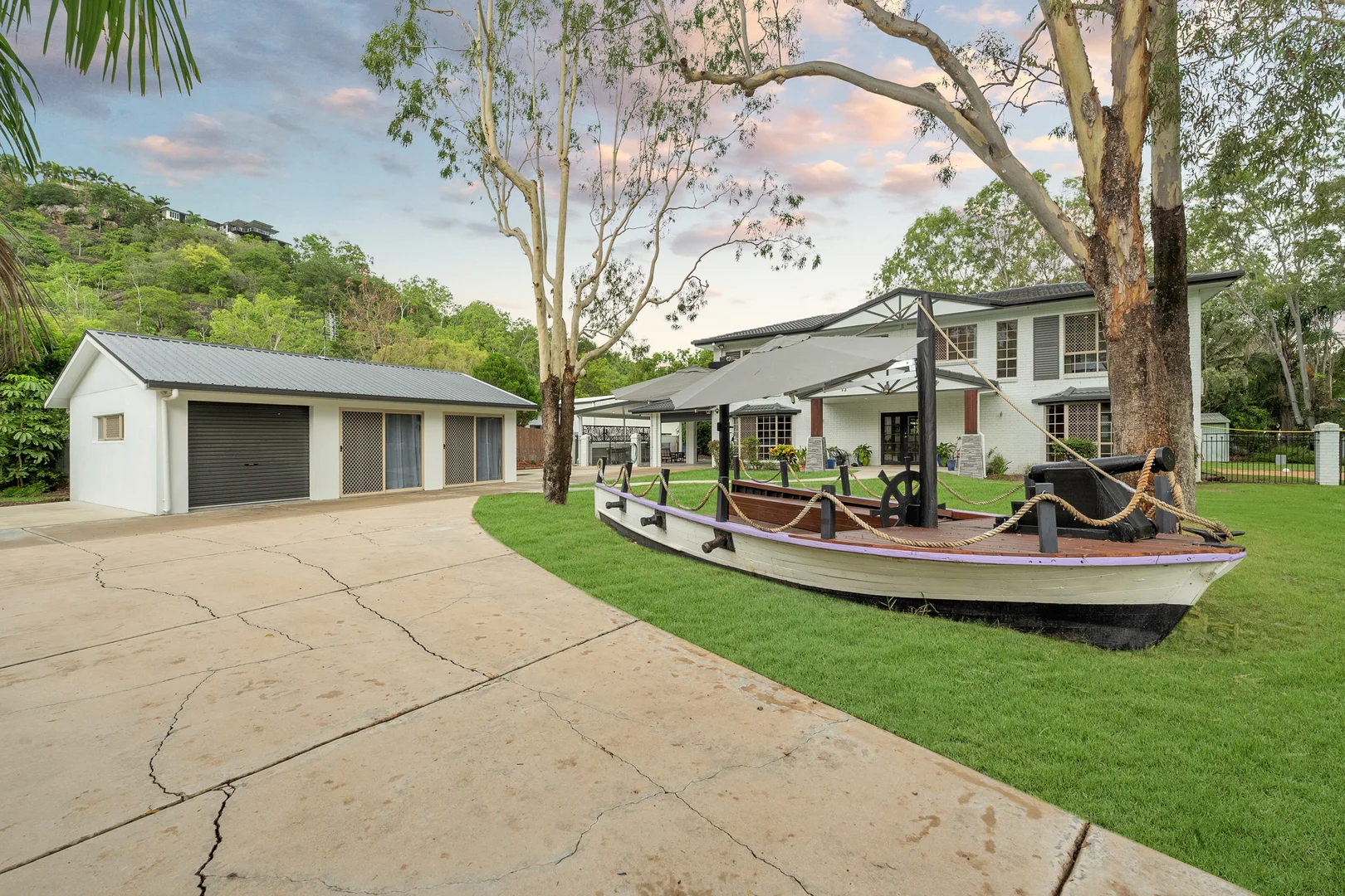 Additional image 25 of 13 Hastings Street, Mount Louisa QLD 4814
