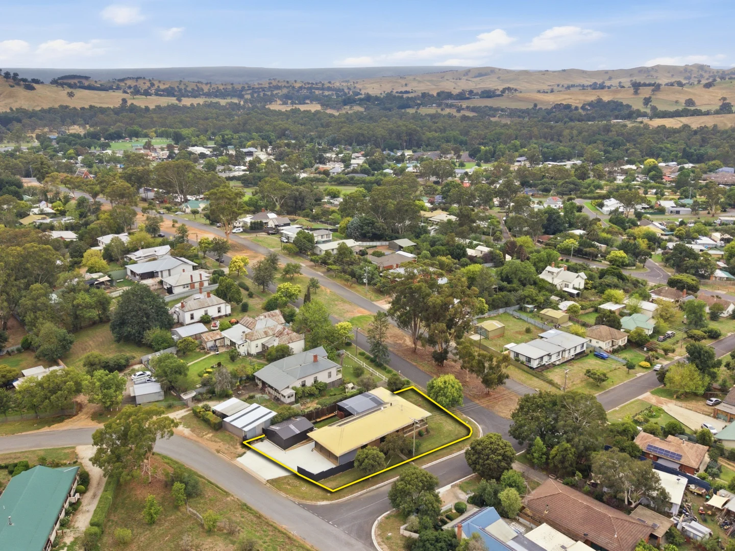 Additional image 23 of 48 The Parade, Yea VIC 3717