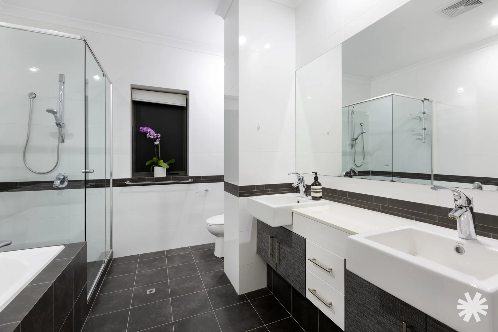 Additional image 27 of 4/53 South Terrace, Como WA 6152