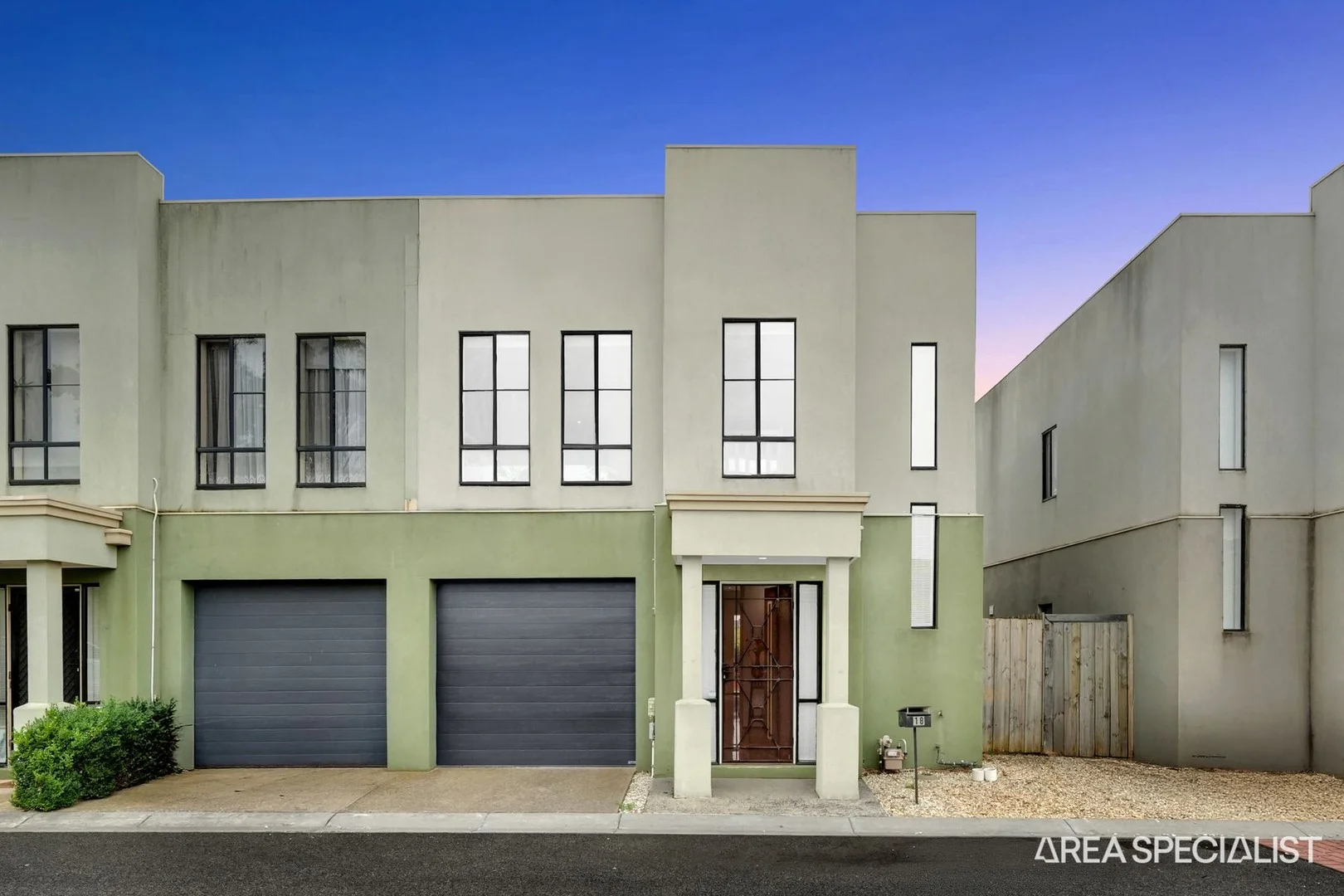 18/62 Andrew Street, Melton South VIC 3338