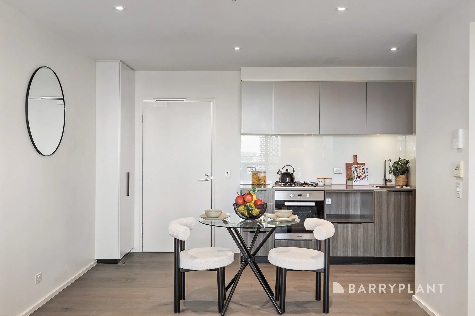 Additional image 5 of 1007W/888 Collins Street, Docklands VIC 3008