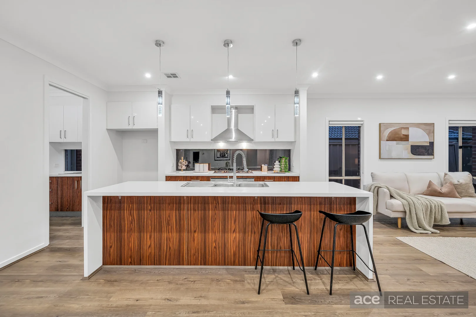 Additional image 13 of 14 Quadrant Drive, Fraser Rise VIC 3336