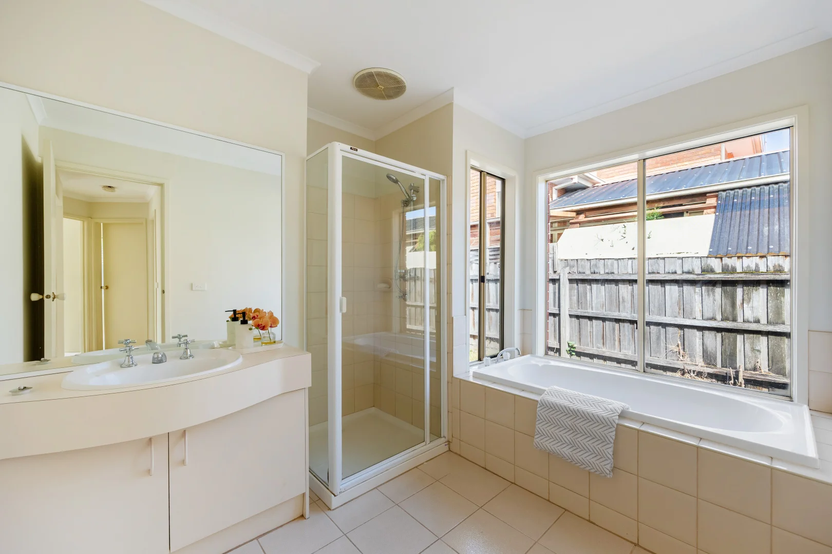 Additional image 17 of 10 Crystal Brook Court, Narre Warren South VIC 3805