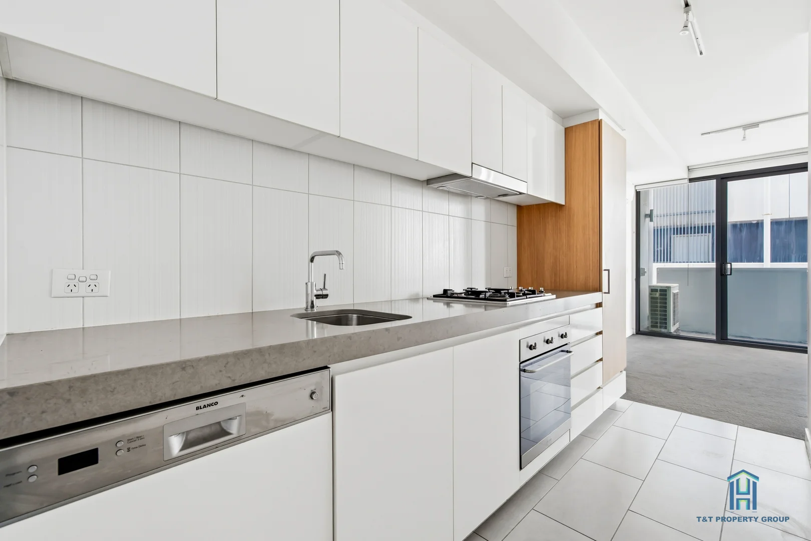 Additional image 3 of 205/144 Clarendon Street, Southbank VIC 3006