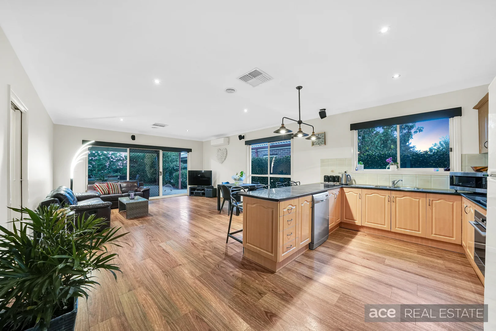 Additional image 5 of 16 May Avenue, Altona Meadows VIC 3028