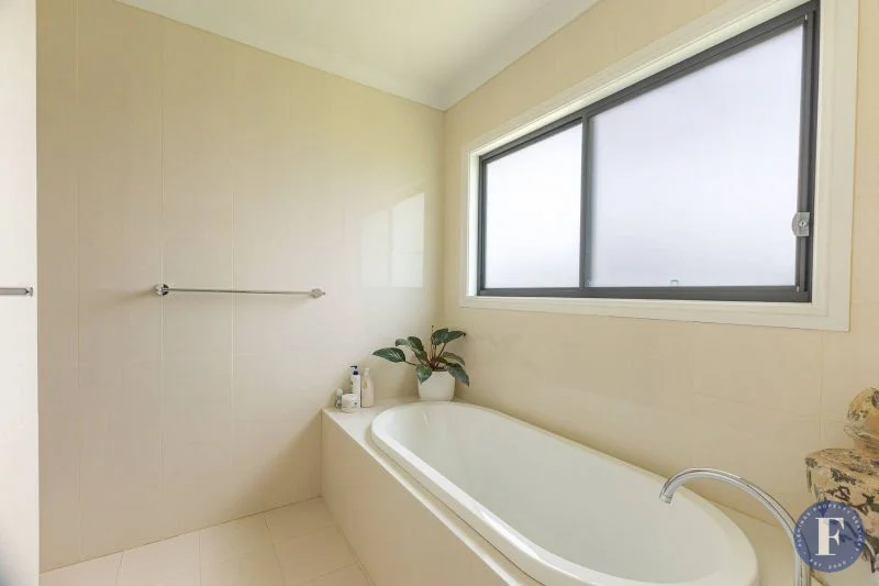 Additional image 7 of 2/2 Reymond Street, Forbes NSW 2871