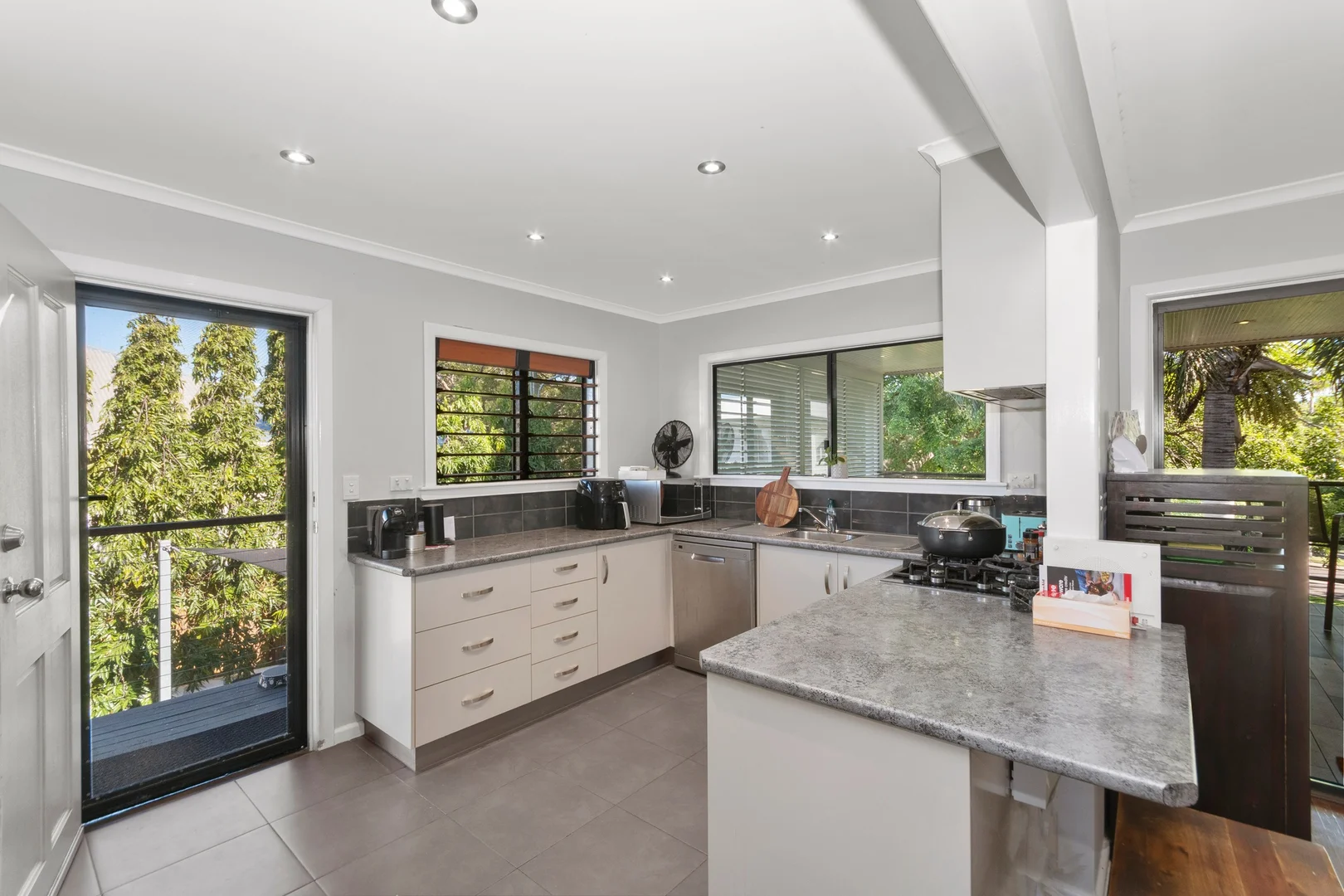 Additional image 8 of 105A Mitchell Street, North Ward QLD 4810