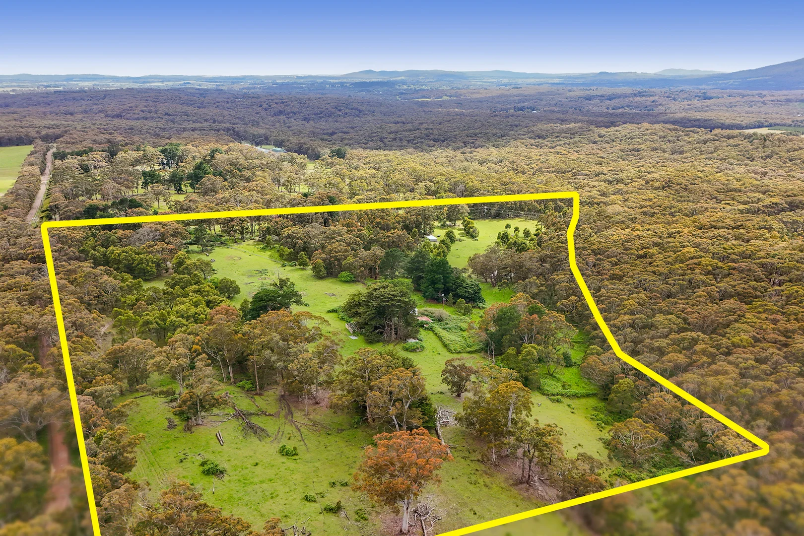 Additional image 3 of 135 Boldiston Road, Woodend VIC 3442