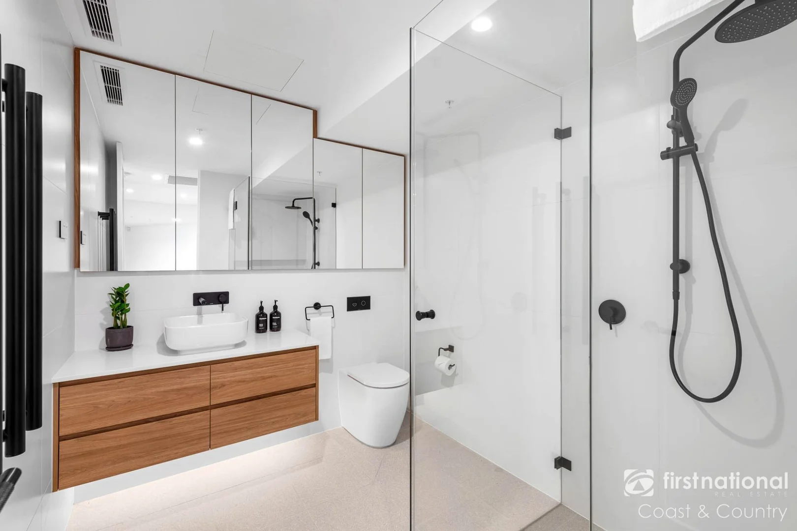 Additional image 14 of 1-7/10 Bong Bong Street, Kiama NSW 2533