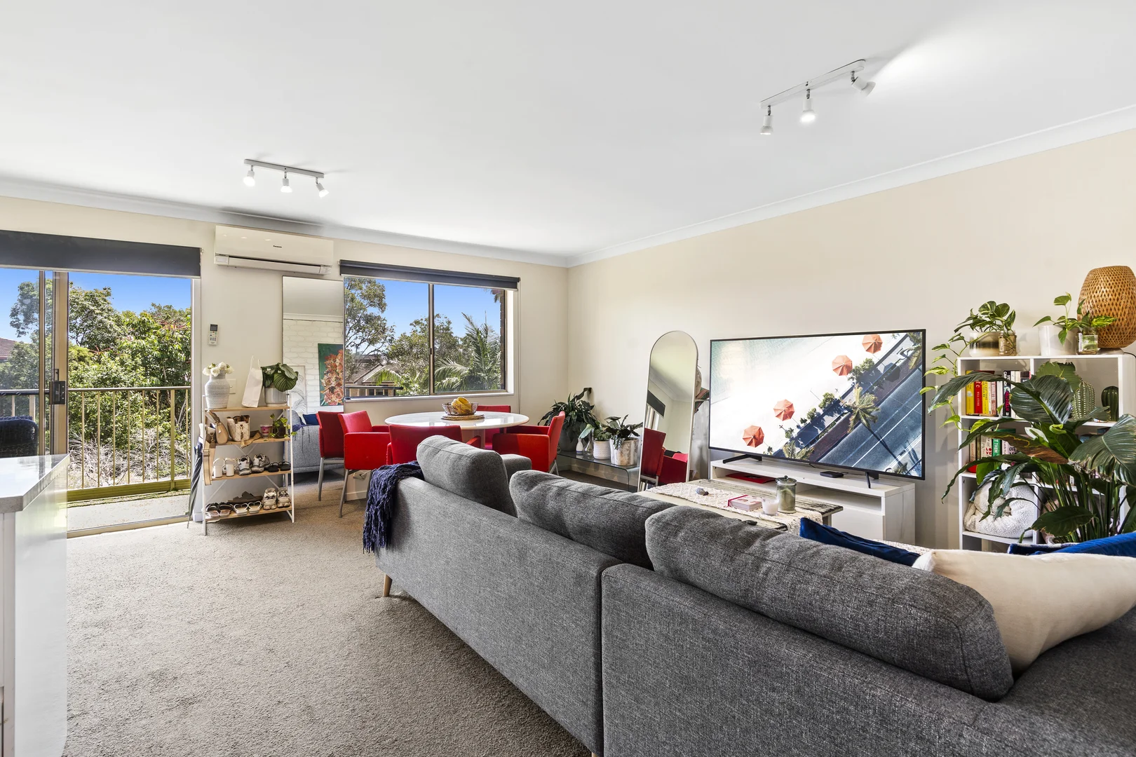 Additional image 3 of 13/4 Rolan Court, Palm Beach QLD 4221