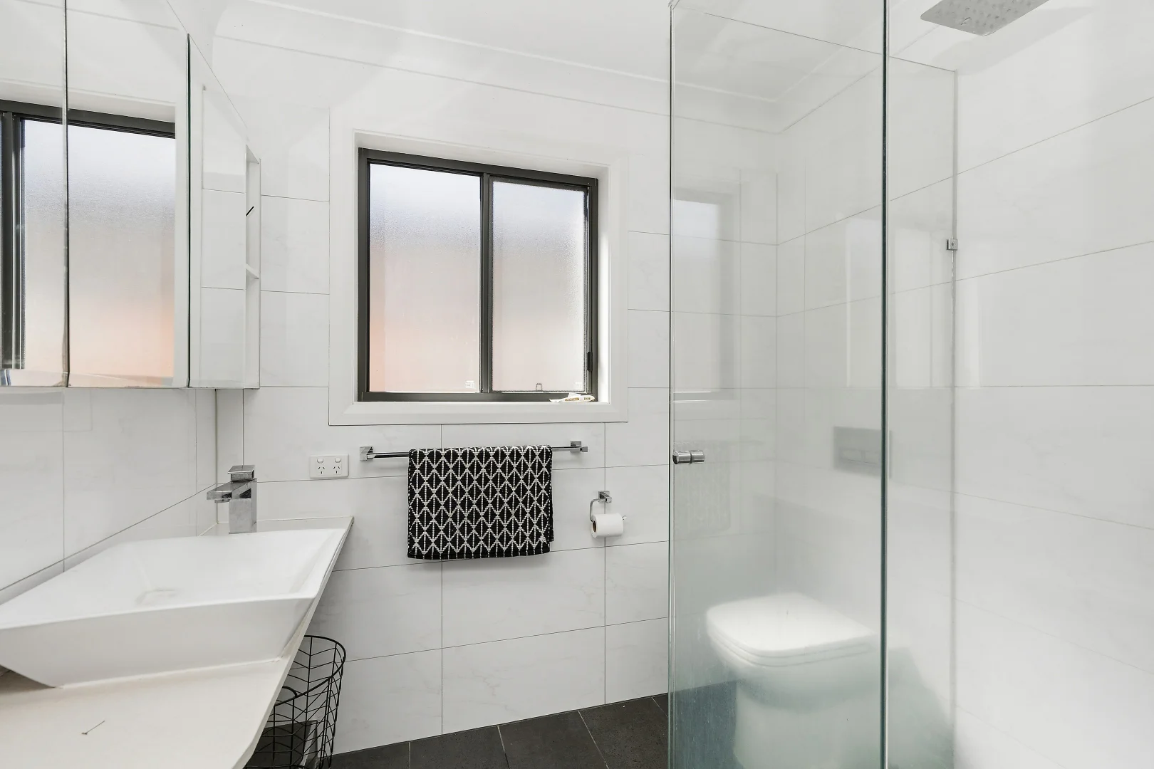 Additional image 8 of 1/64 Jack Avenue, Mount Austin NSW 2650