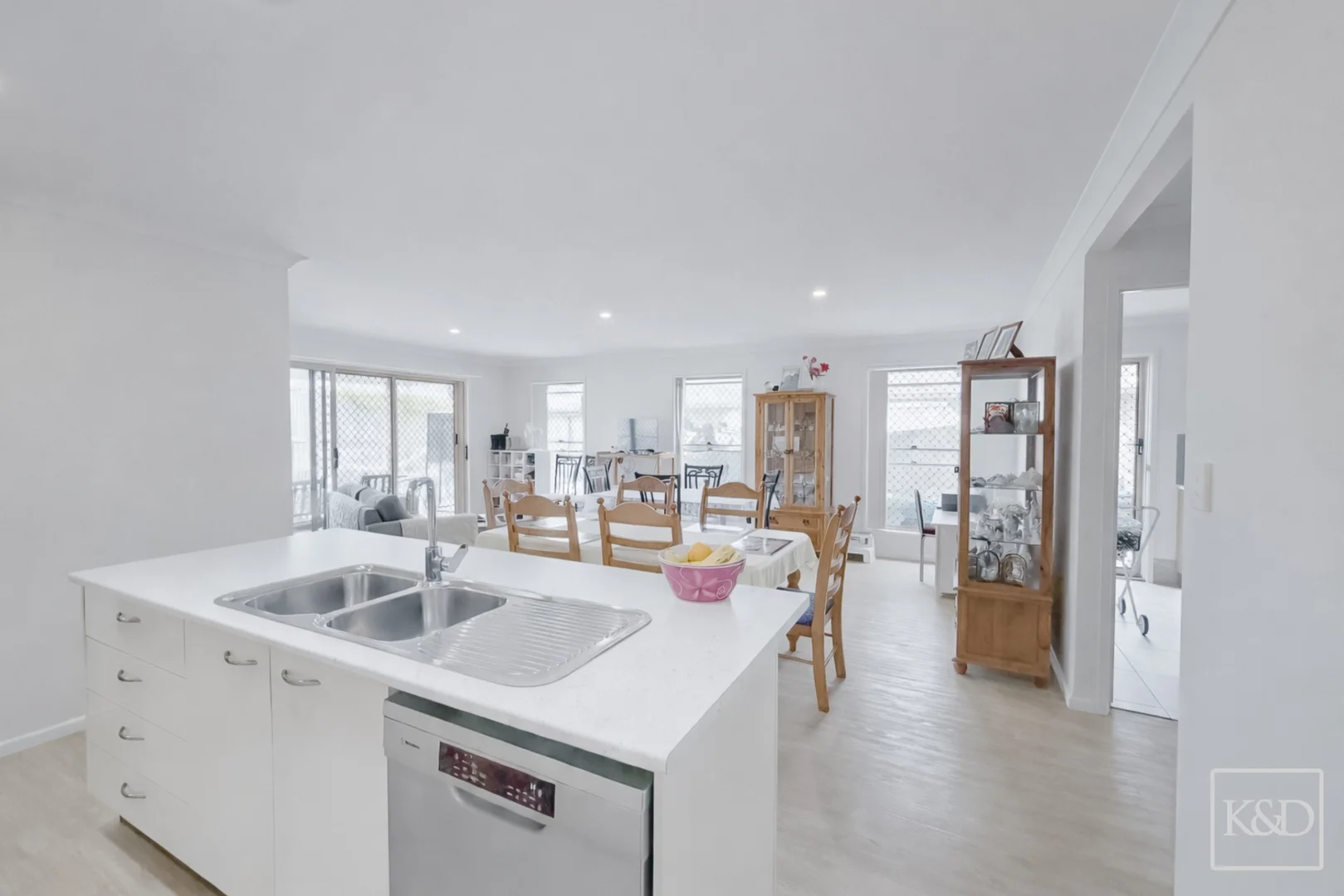 Additional image 12 of 18 Regina Avenue, Ningi QLD 4511