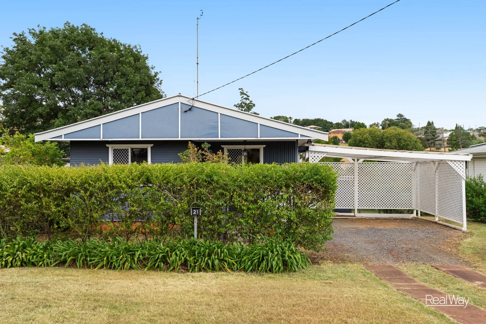 21 Teesdale Avenue, Newtown QLD 4350