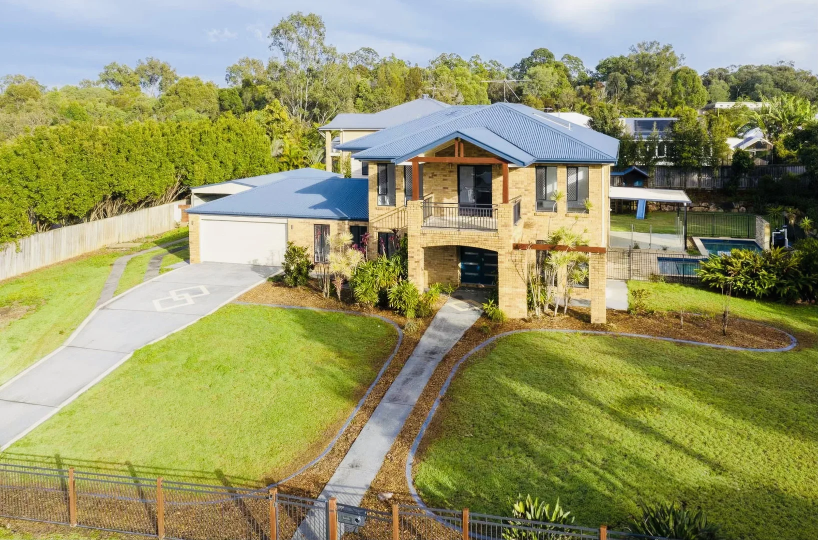 5-7 Ridge Place, Redland Bay QLD 4165