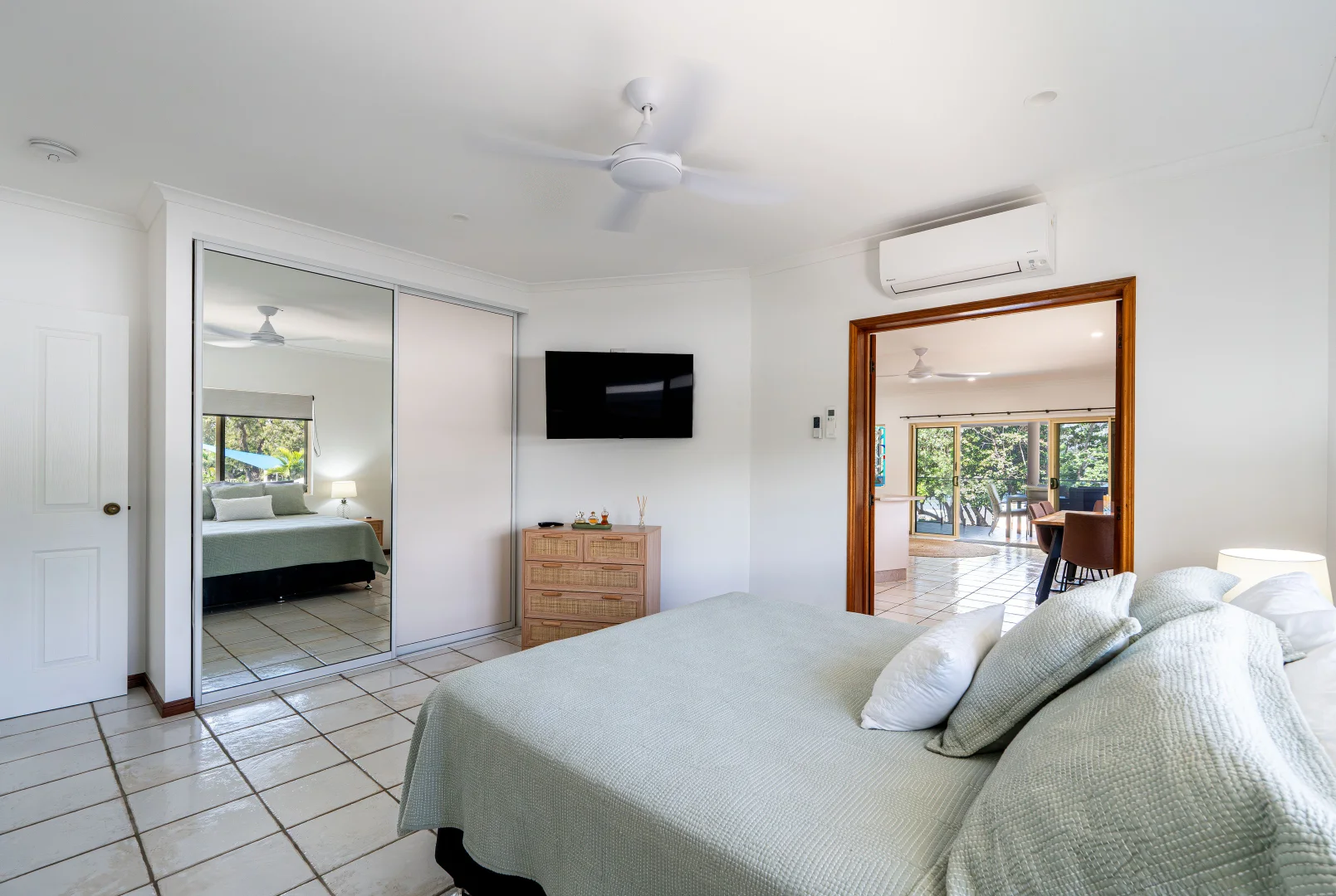 Additional image 5 of Unit 3/112 Kennedy Esplanade, South Mission Beach QLD 4852