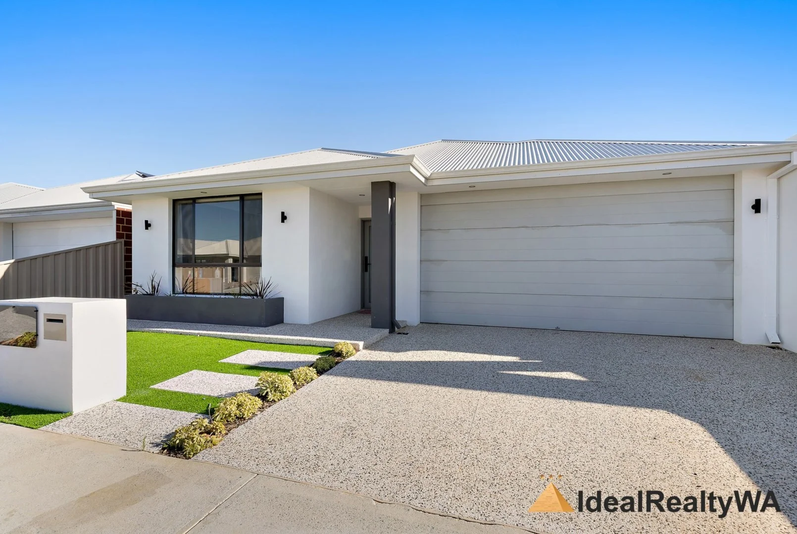 Piara Waters WA 6112